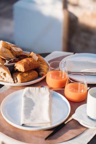 Hostal L'iris De Suse