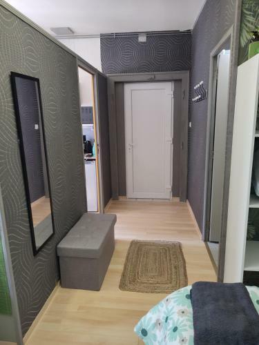 Apartamento Studio Ind�pendant Acc�s Direct Autonome.