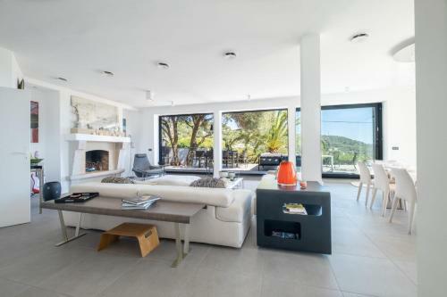 Serrendy Maison Pour 8 Au Calme Absolu � 10 Min De Cannes