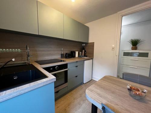 Apartamento H�lios, Appartement R�nov�, Proche Hyper Centre.