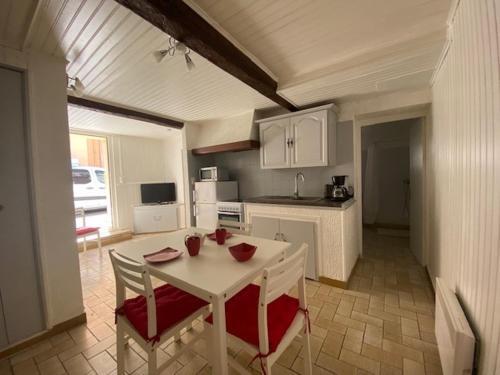 Villa Joli Appartement Id�alement Situ� Proche Mer - 2concor2