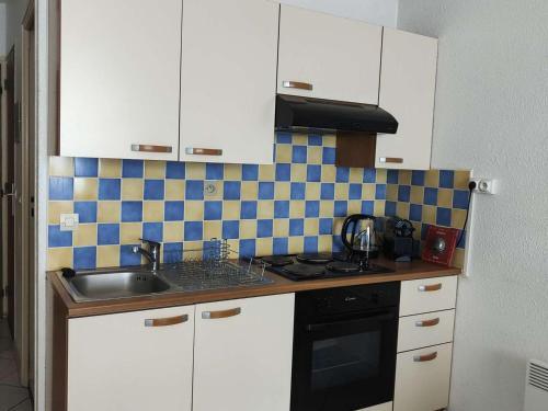 Apartamento Studio Le Barcar�s, 1 Pi�ce, 2 Personnes - Fr-1-195-92