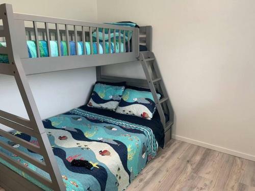 Cheerful 3 Bedroom On A Park 10 Miles From Eugene
