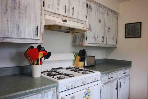 Cheerful 3 Bedroom On A Park 10 Miles From Eugene