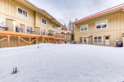 Collins Lake Condo