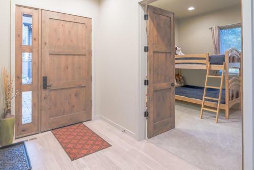 Pine Post Lodge