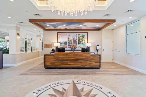 Hotel Compass By Margaritaville Medford