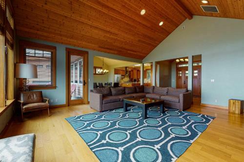 The View House