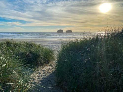 Rockaway Oceanview Retreat
