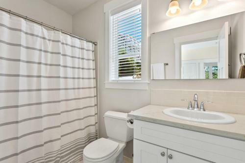 Driftwood Cottage - Olivia Beach