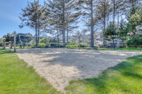 Driftwood Cottage - Olivia Beach