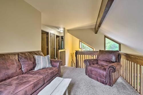 Family-friendly Poconos Pad With Amenity Access