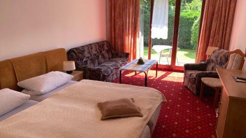 Hostal Hotel Pension Brilke Negast