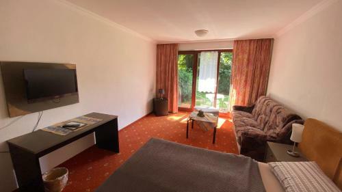 Hostal Hotel Pension Brilke Negast