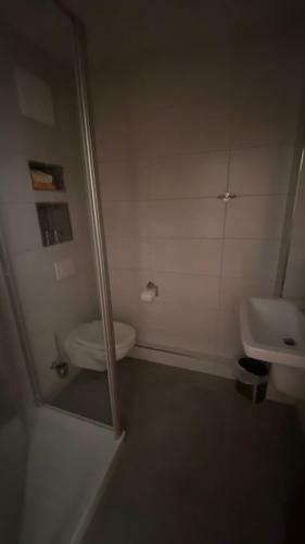 Hostal Hotel Pension Brilke Negast