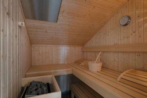 Seepark S�ssau Seeblick 18