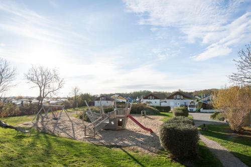 Seepark S�ssau Seeblick 18