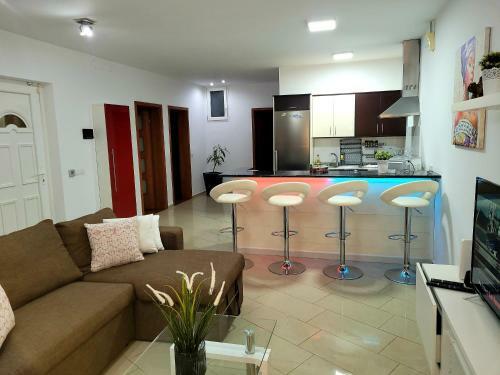 Apartamento Casa Bonita Beautiful Panorama & Private Jacuzzi