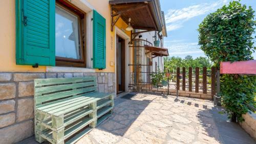 A Natural Home, Verona 1khome