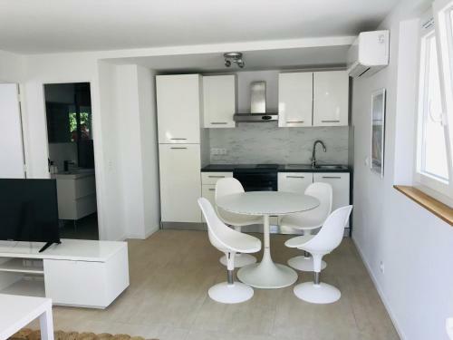Apartamento Mon Littoral ( Rez-de-jardin ) 100 M De La Plage
