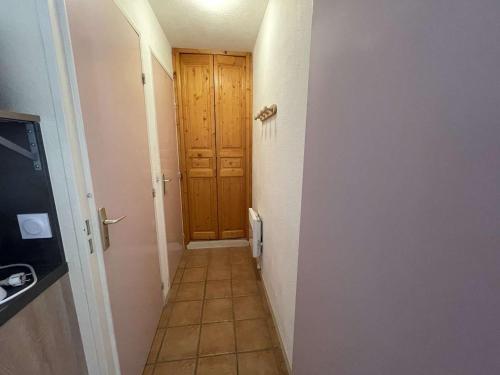 Apartment Le Grau Du Roi, Studio Flat, 4 Persons - Fr-1-250-236