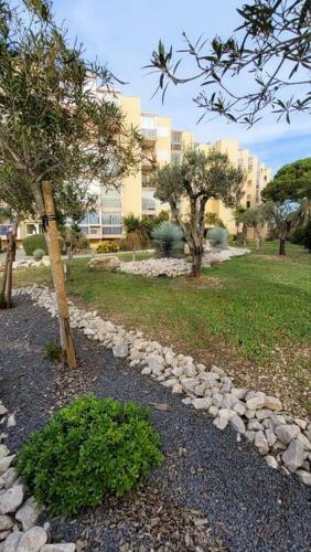 Apartamento Comme � La Maison!!a 5 Min � Pied Plage,pkg Priv�
