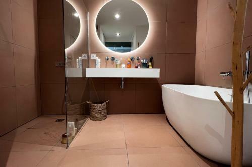 La Dolce Vita - Townhouse With