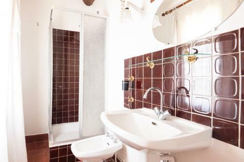 Charming Holiday House - Near The Beach