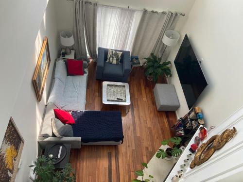 Bucks County Stylish Home