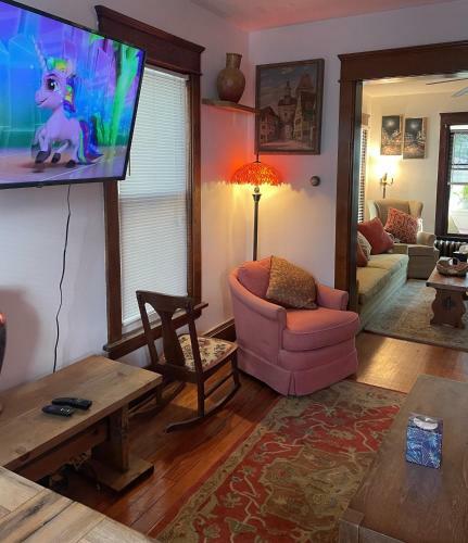 5 Star Cozy Venetian