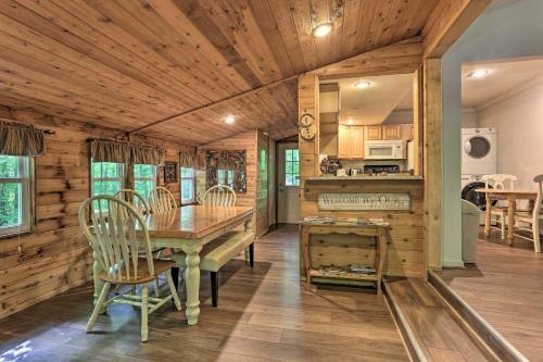 Big Bass Lake Cozy Ranch Cabin With Fire Pit!
