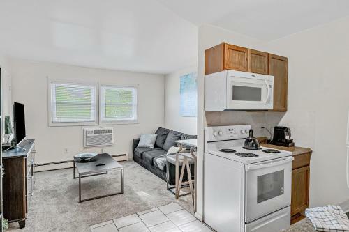 Apartamento Bright 1br Near Shopping Centers