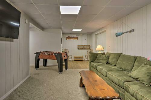 Masthope House With Deck - Family Friendly!