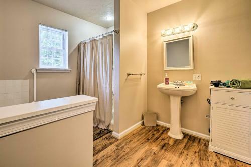 Updated Long Pond Home With Deck And Game Room!