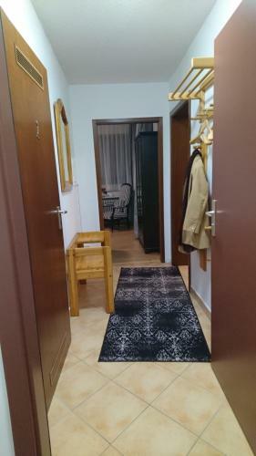 Apartamento 4-zi-whg Eg
