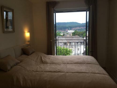 Beautiful Penthouse Apartment At Porta Nigra
