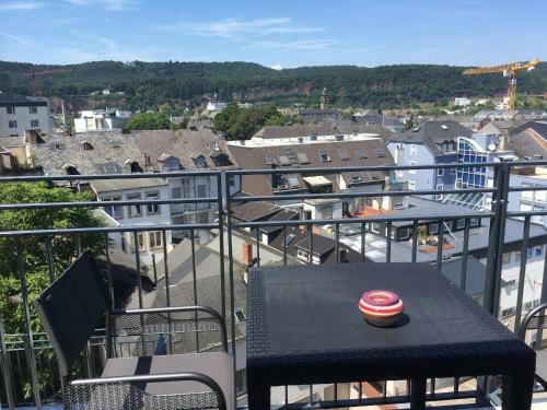 Beautiful Penthouse Apartment At Porta Nigra