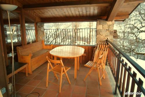 Apartamento Bel Appartement Dans Chalet Face Aux Montagnes