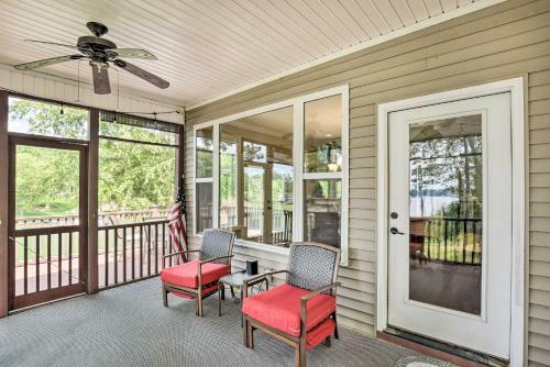 Waterfront Iva Getaway With Dock And Game Room!