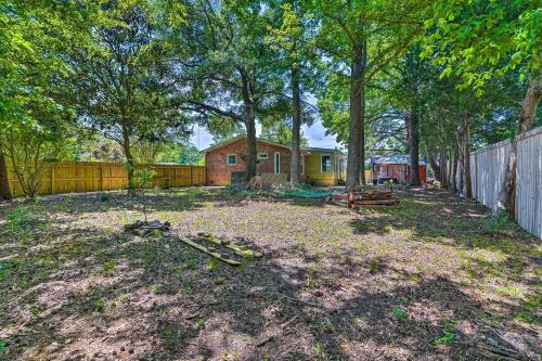 Modern Moncks Corner Home Private Hot Tub!