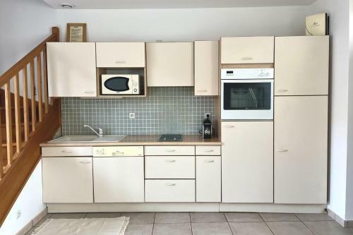 Adorable Maison Dans Lauthentique Quartier De La Chaume Avec Jardin 4prs