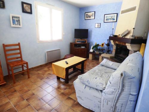 Villa Les Sables-d'olonne, 2 Bedrooms, 6 Persons - Fr-1-427-107
