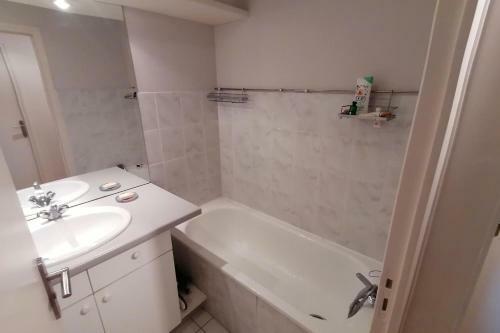 Apartamento Bright 49 M With Balcony Near The Beach