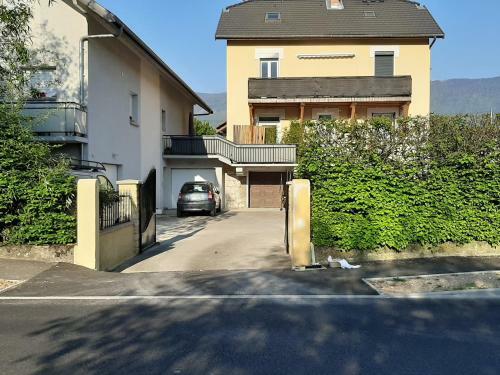 Apartamento Viviers Du Lac Centre