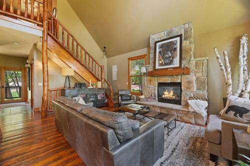 Iron Horse Cabin In Gilded Mountain