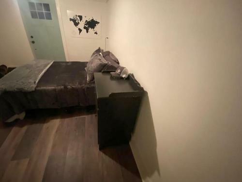 3 Bed2 Bath Renovated Home Near The Lake