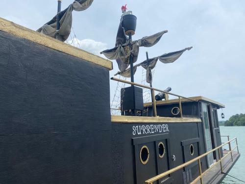 Pirate Life