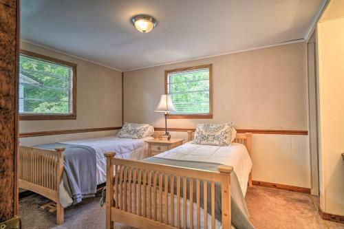 Pet-friendly Cabin In Dandridge With Fire Pit!