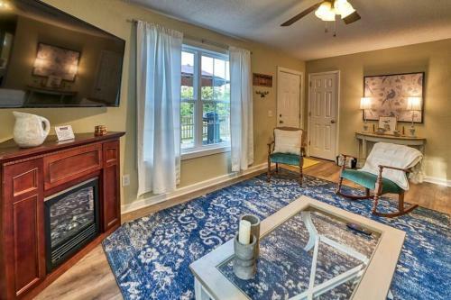 Smoky Mountain Home Huge Deck & Views