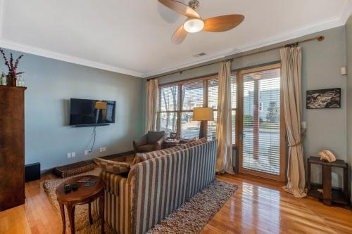 Southside Artist Townhouse